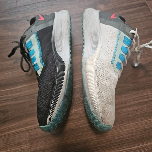 Nike Pegusus 38 running shoe - Picture 2 of 6